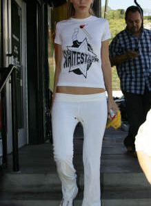Mischa Barton bad day - La mancha de regla