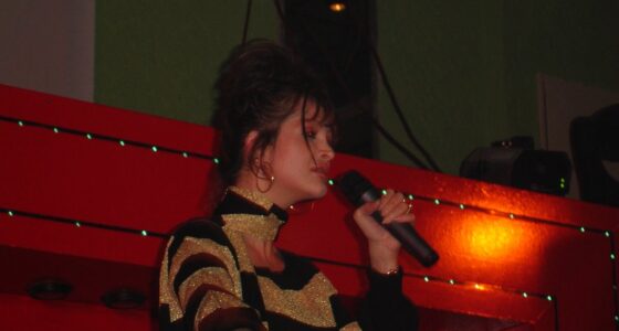Tamara Seisdedos/Yurena en una discoteca de Murcia
