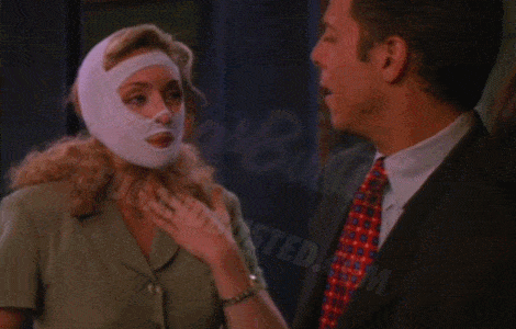 Elaine Vassal (Jane Krakowski) - Face bra (sujetacaras) en Ally McBeal