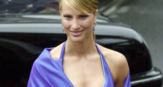 Eva Sannum vestido azul
